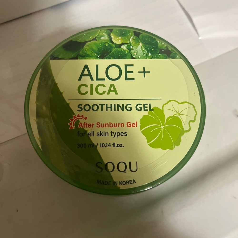 SOQU Aloe + Cica Soothing Gel